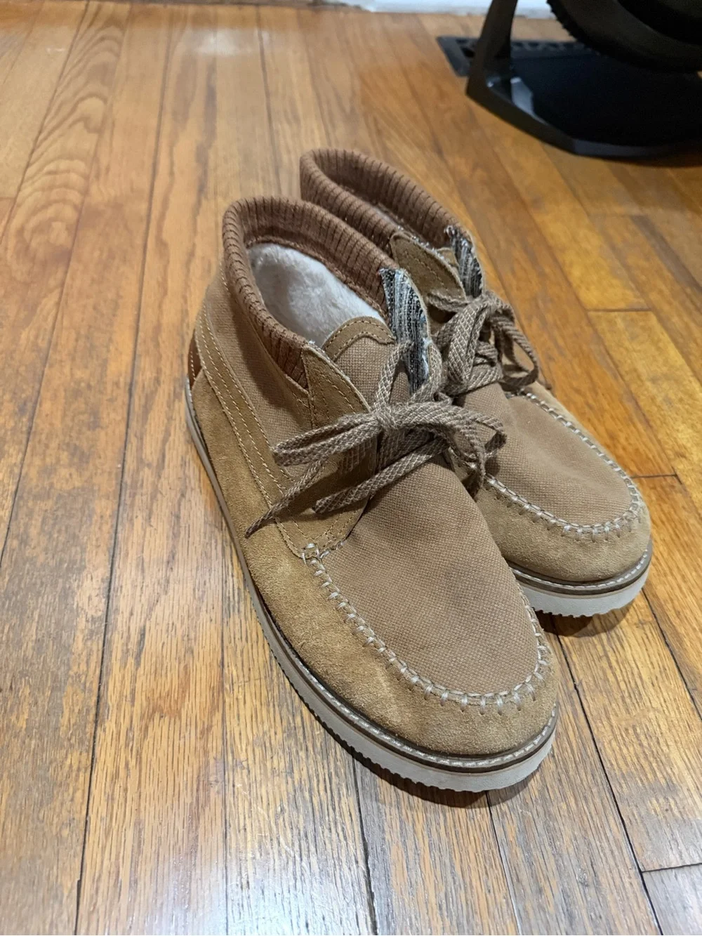 Sanuk Men's Cozy Vibe Primo Mid Boots Taupe Size 10